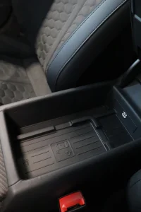 Audi RS 4 331kW thumbnail