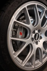 Audi RS 4 331kW thumbnail