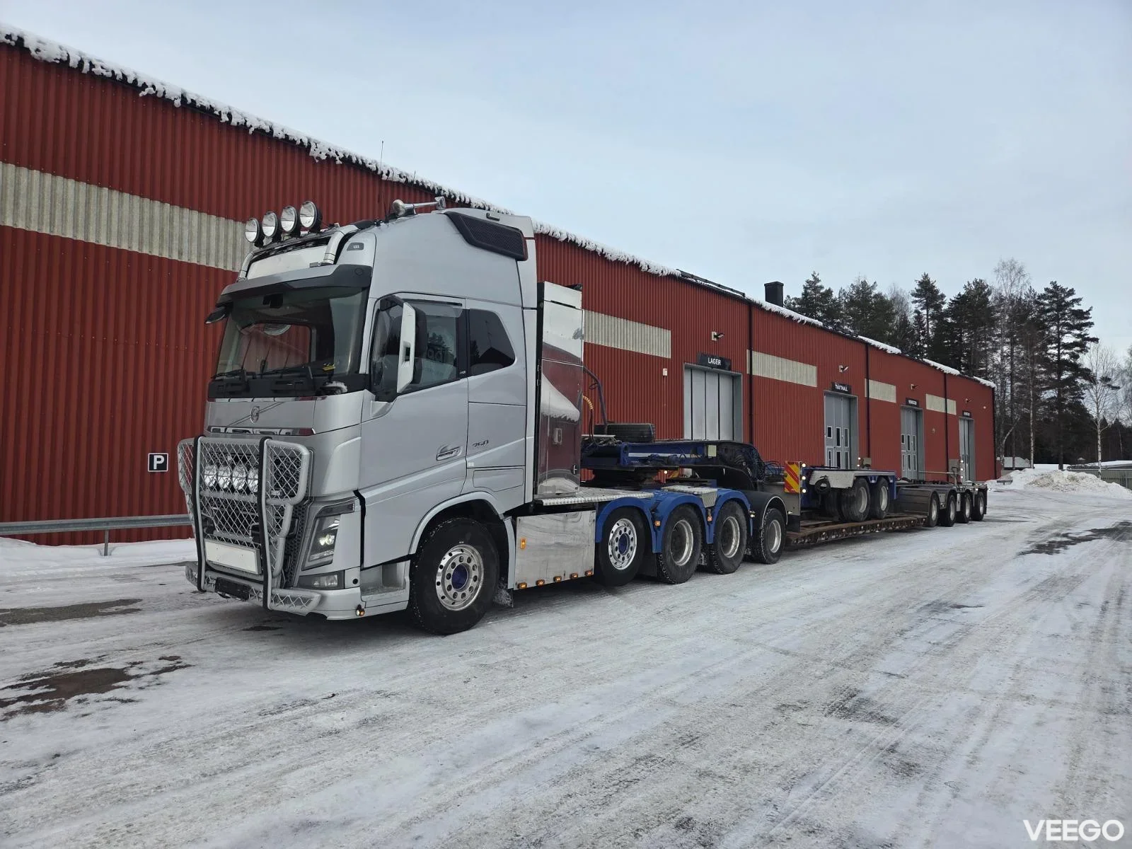 Volvo FH16 GCW 180 ton / DOLLY / RETARDER / GLOBE XL + VANG TRAILER 552kW
