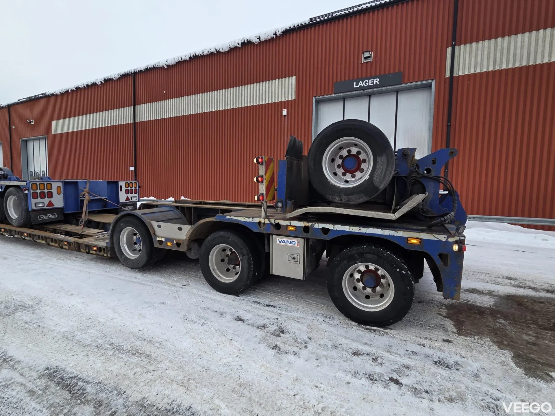 Volvo FH16 GCW 180 ton / DOLLY / RETARDER / GLOBE XL + VANG TRAILER 552kW