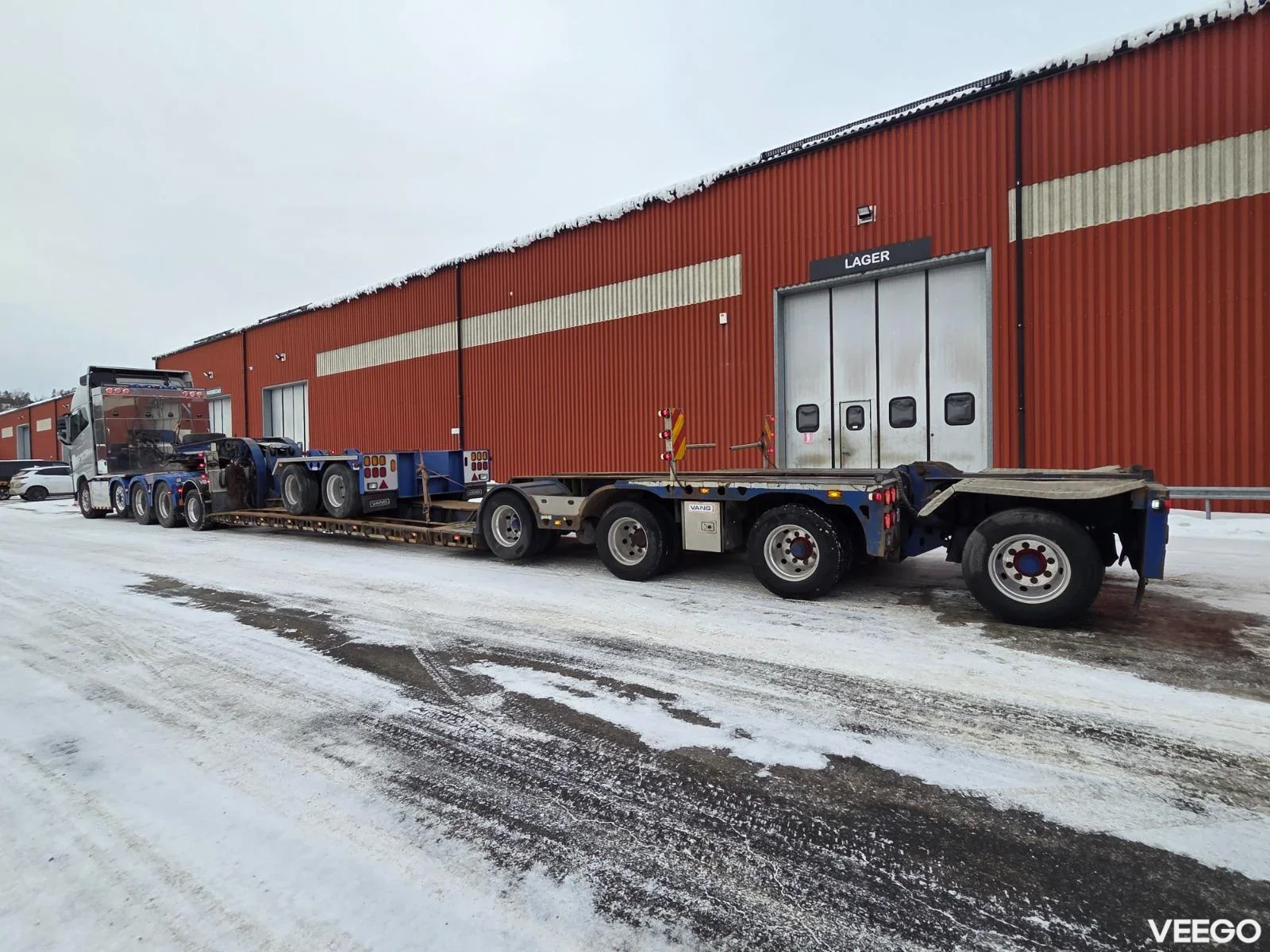 Volvo FH16 GCW 180 ton / DOLLY / RETARDER / GLOBE XL + VANG TRAILER 552kW