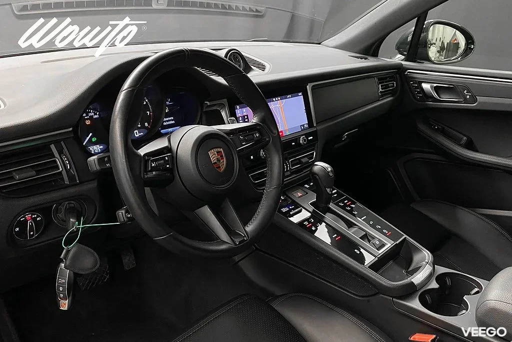 Porsche Macan PDK 265HK /Pano /Bose /360 /Drag /Värmare /4.95% 195kW