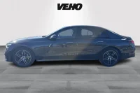 Mercedes-Benz E220 d AMG night pakett 2 145kW thumbnail