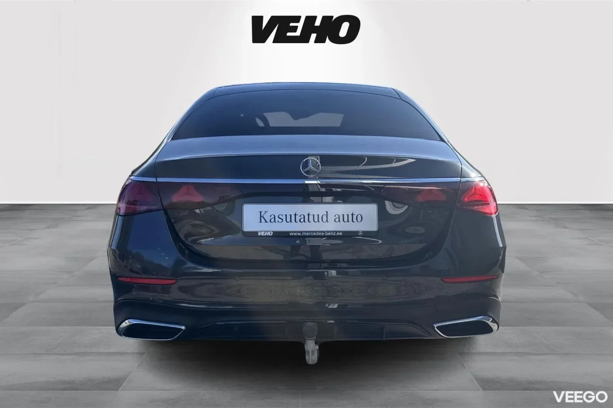 Mercedes-Benz E220 d AMG night pakett 2 145kW