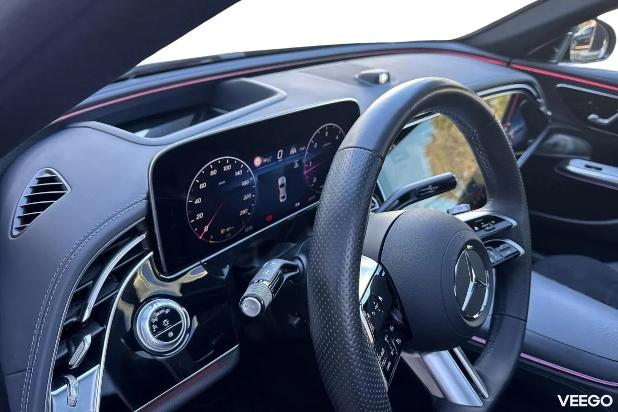 Mercedes-Benz E220 d AMG night pakett 2 145kW