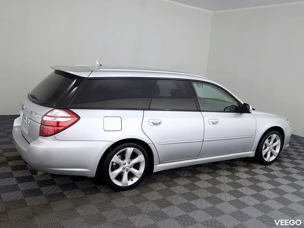 Subaru Legacy 2.0 121kW