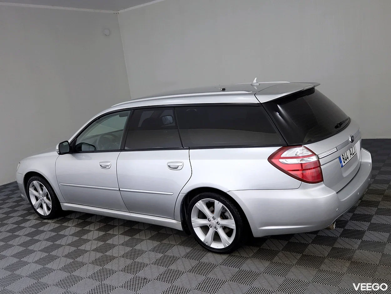 Subaru Legacy 2.0 121kW