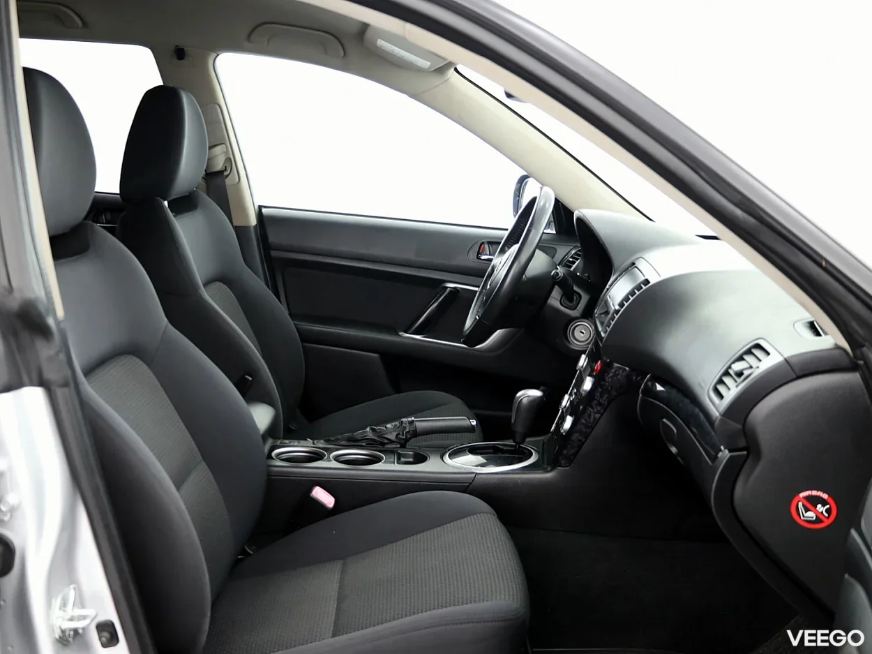 Subaru Legacy 2.0 121kW