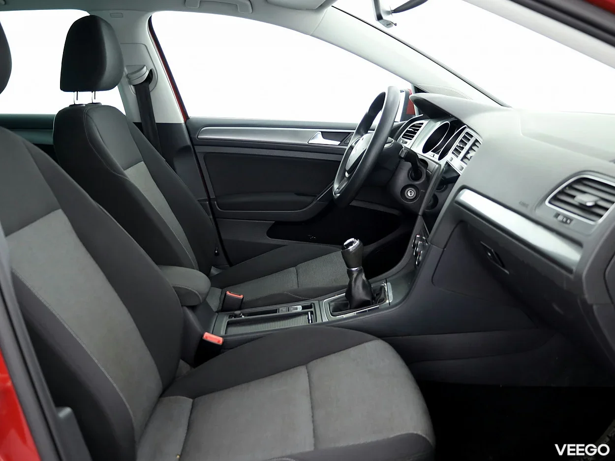 Volkswagen Golf 1.2 63kW