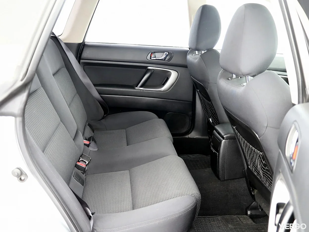 Subaru Legacy 2.0 121kW