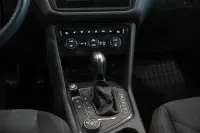 Volkswagen Tiguan 141kW thumbnail