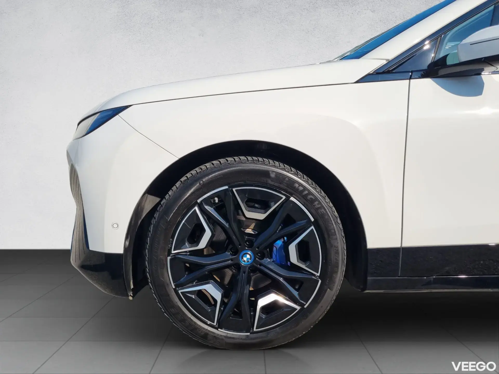 BMW iX Sportpakett 240kW
