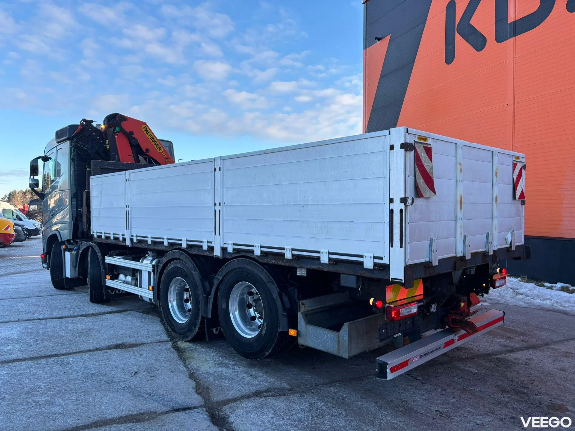 Volvo FH460 PK 22002 / PLATFORM L=6243 / TANDEM AXLE LIFT 345kW