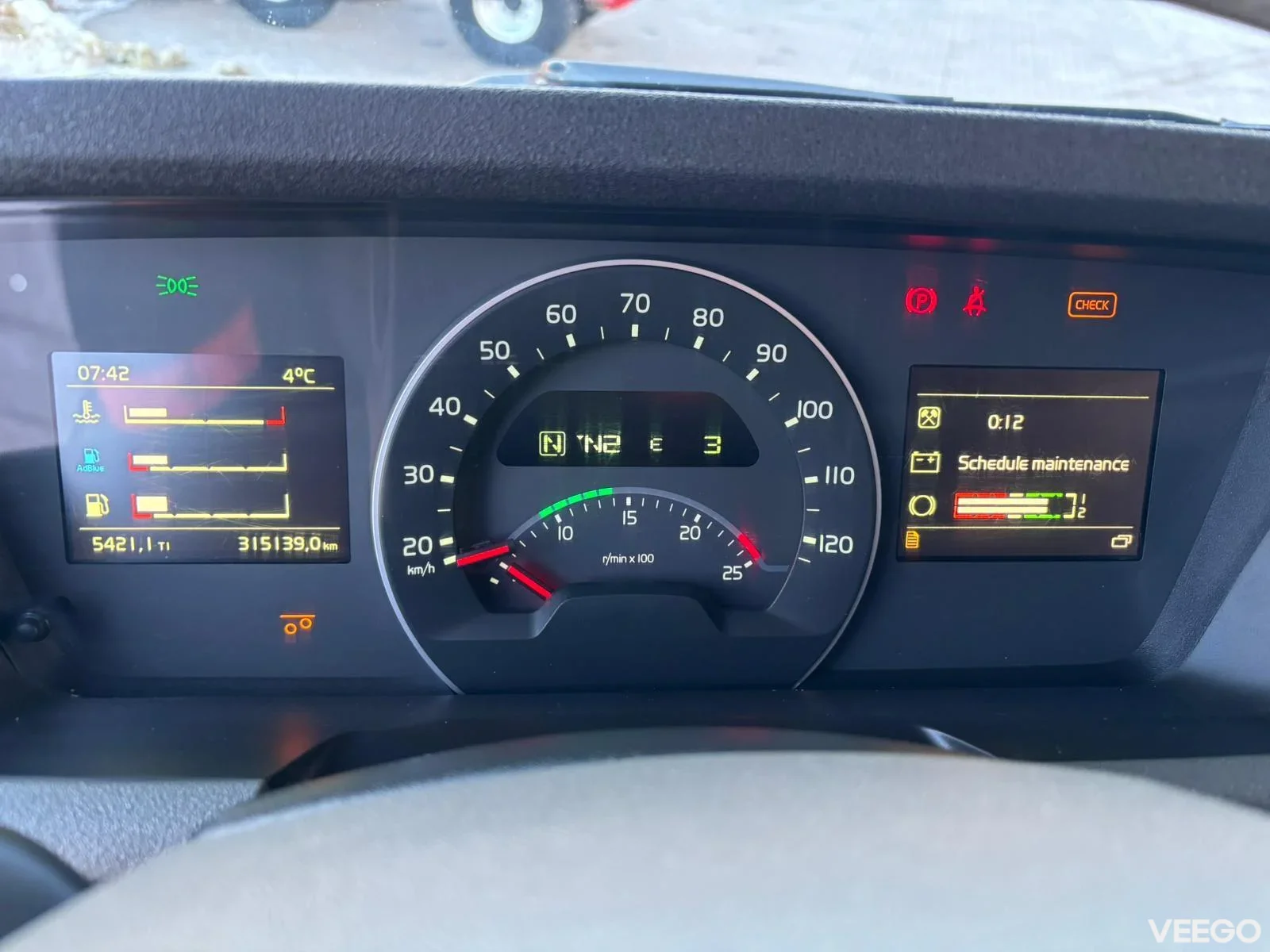 Volvo FH460 PK 22002 / PLATFORM L=6243 / TANDEM AXLE LIFT 345kW