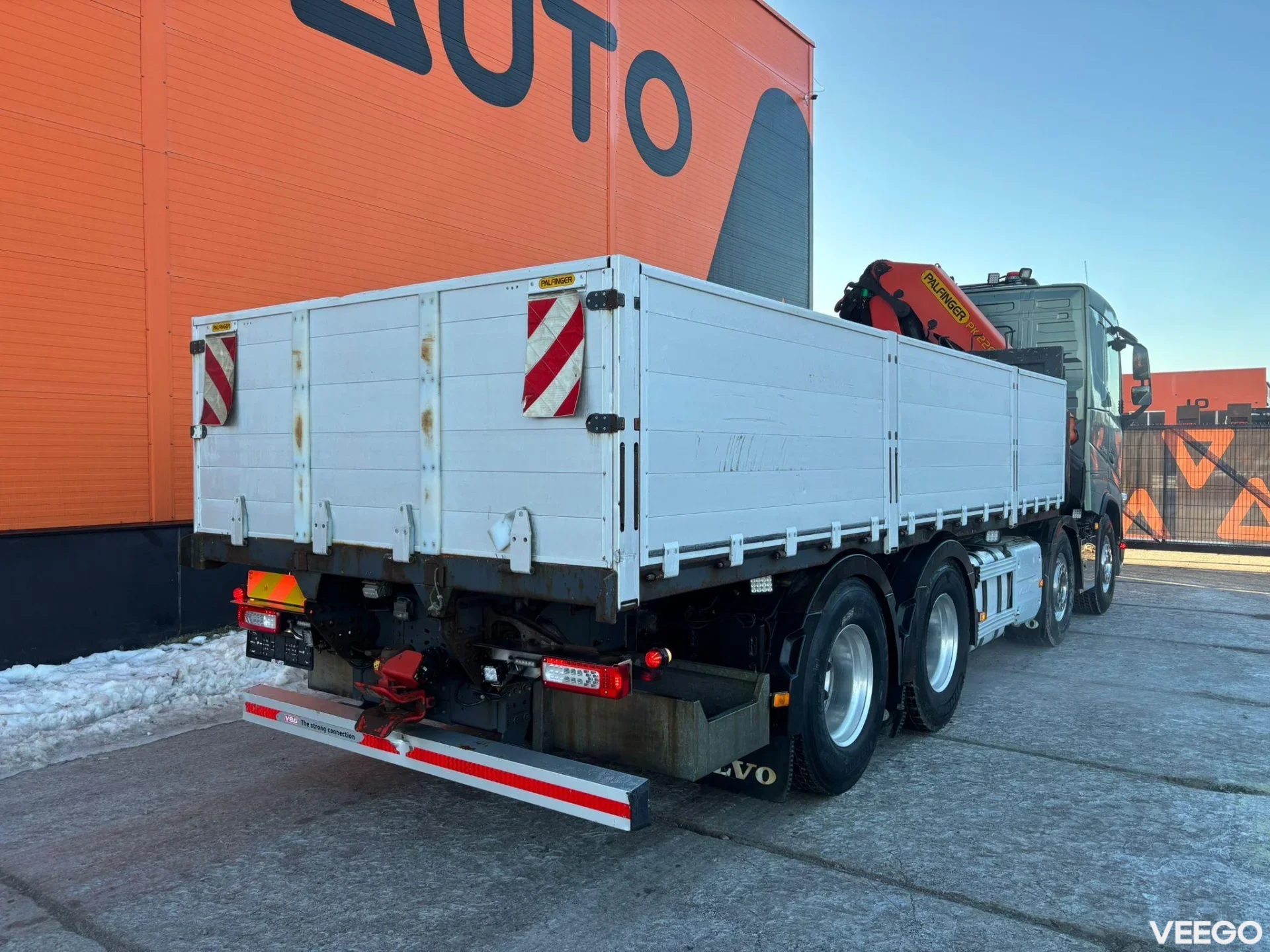 Volvo FH460 PK 22002 / PLATFORM L=6243 / TANDEM AXLE LIFT 345kW