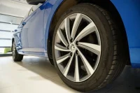 Skoda Octavia ELEGANCE COMBI 1.5 110kW thumbnail