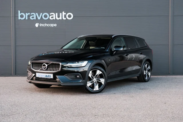 Image of Volvo V60 Cross Country AWD Pro 2 140kW