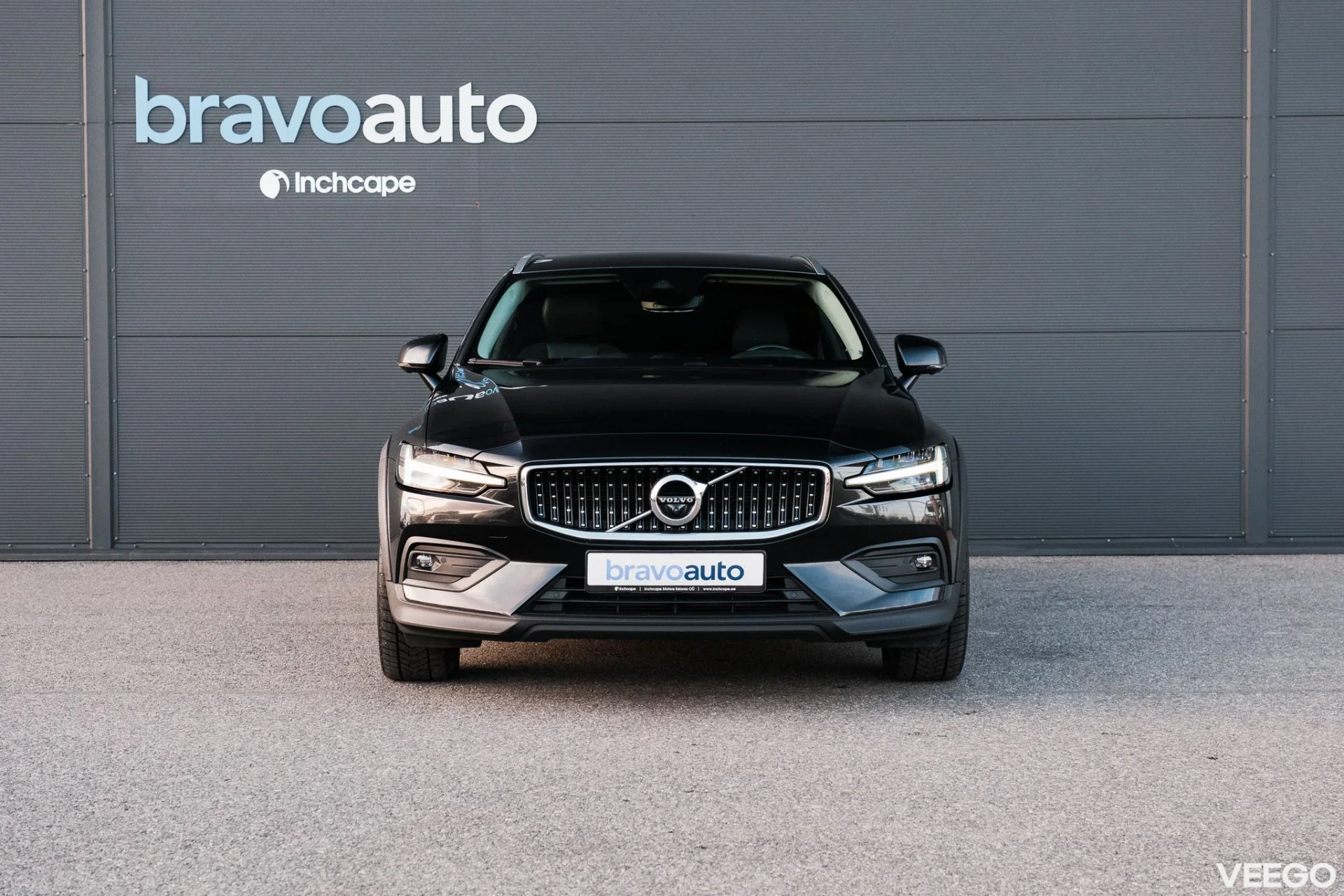 Volvo V60 Cross Country AWD Pro 2 140kW