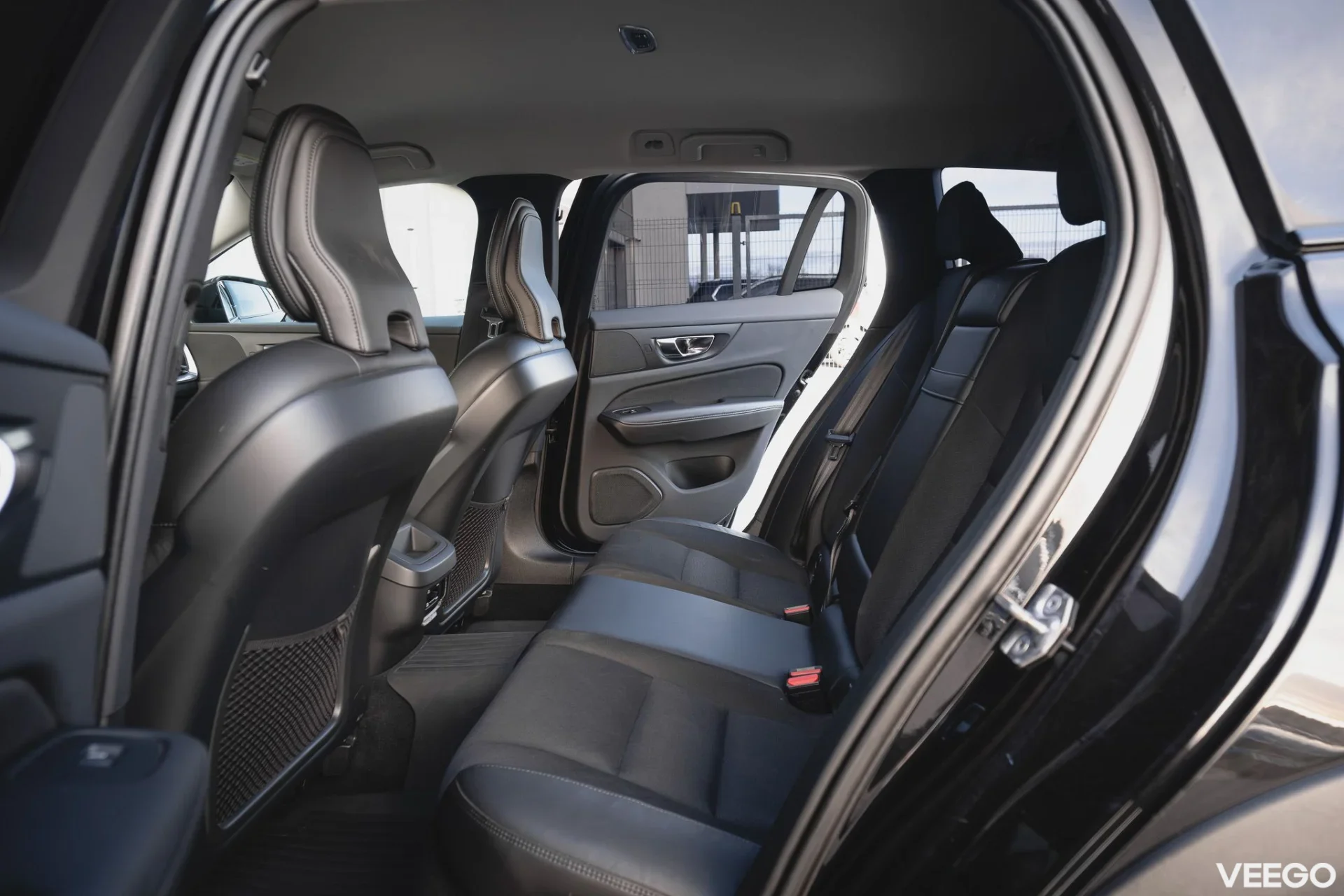 Volvo V60 Cross Country AWD Pro 2 140kW