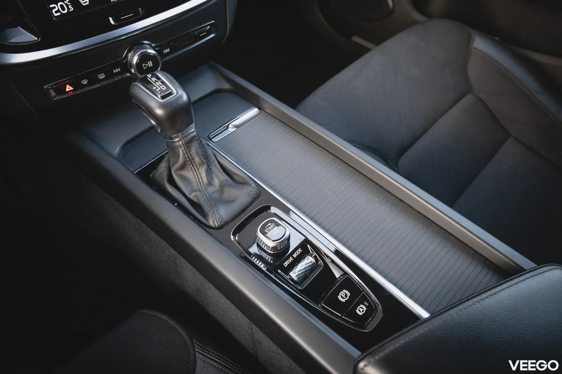 Volvo V60 Cross Country AWD Pro 2 140kW