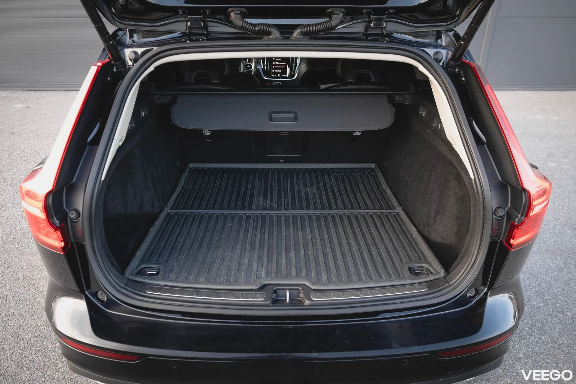 Volvo V60 Cross Country AWD Pro 2 140kW