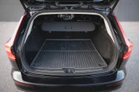 Volvo V60 Cross Country AWD Pro 2 140kW thumbnail