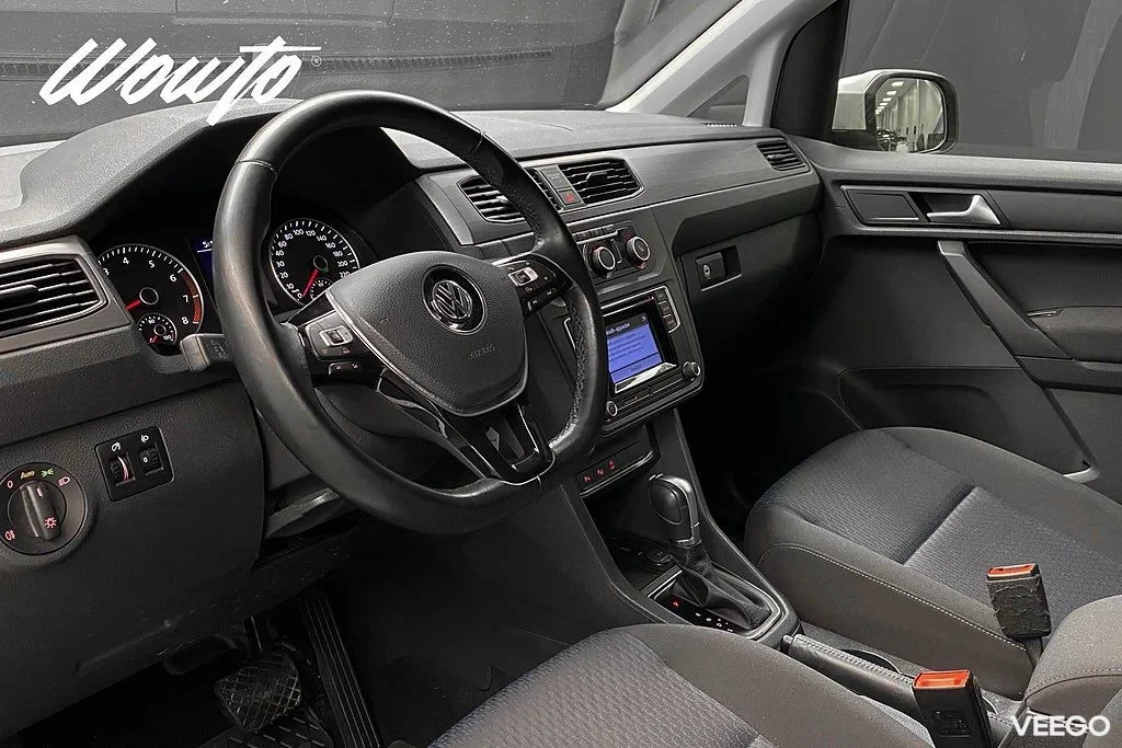 Volkswagen Caddy Maxi Life 1.4 TSI DSG 7-Sits /Värmare /Moms/4.95% 92kW