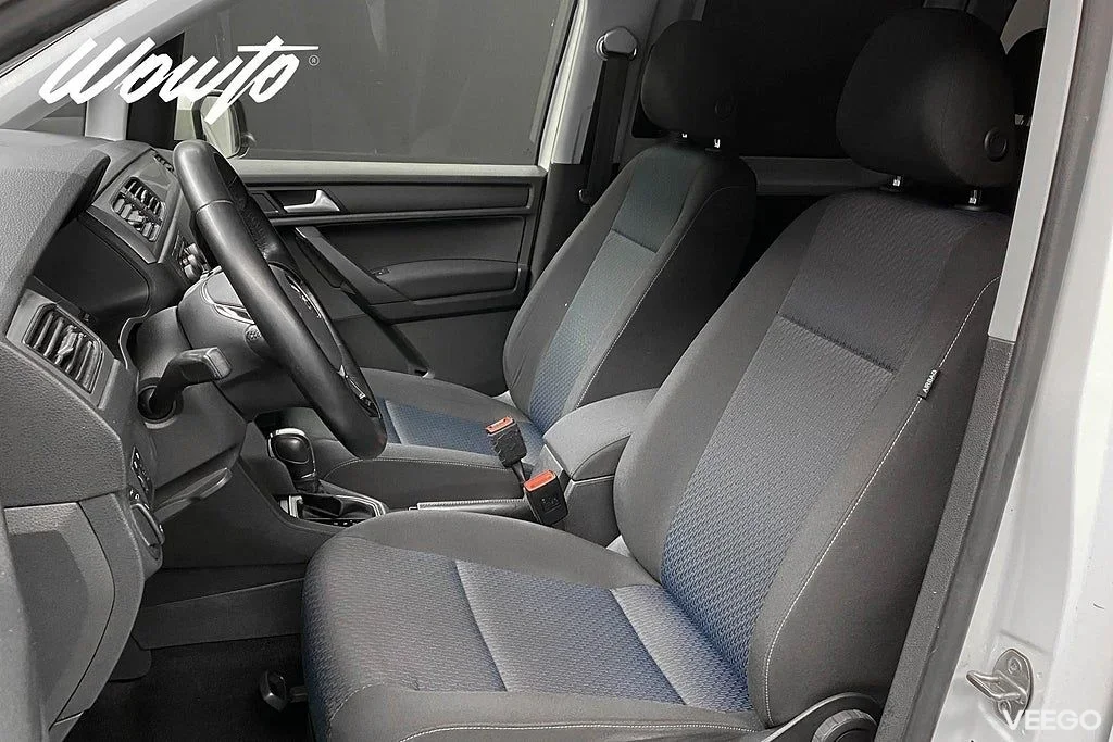 Volkswagen Caddy Maxi Life 1.4 TSI DSG 7-Sits /Värmare /Moms/4.95% 92kW