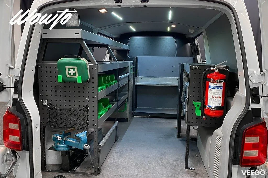 Volkswagen Transporter 2.0 TDI DSG 150HK L2 3-Sits /V-Inred /4.95% 110kW