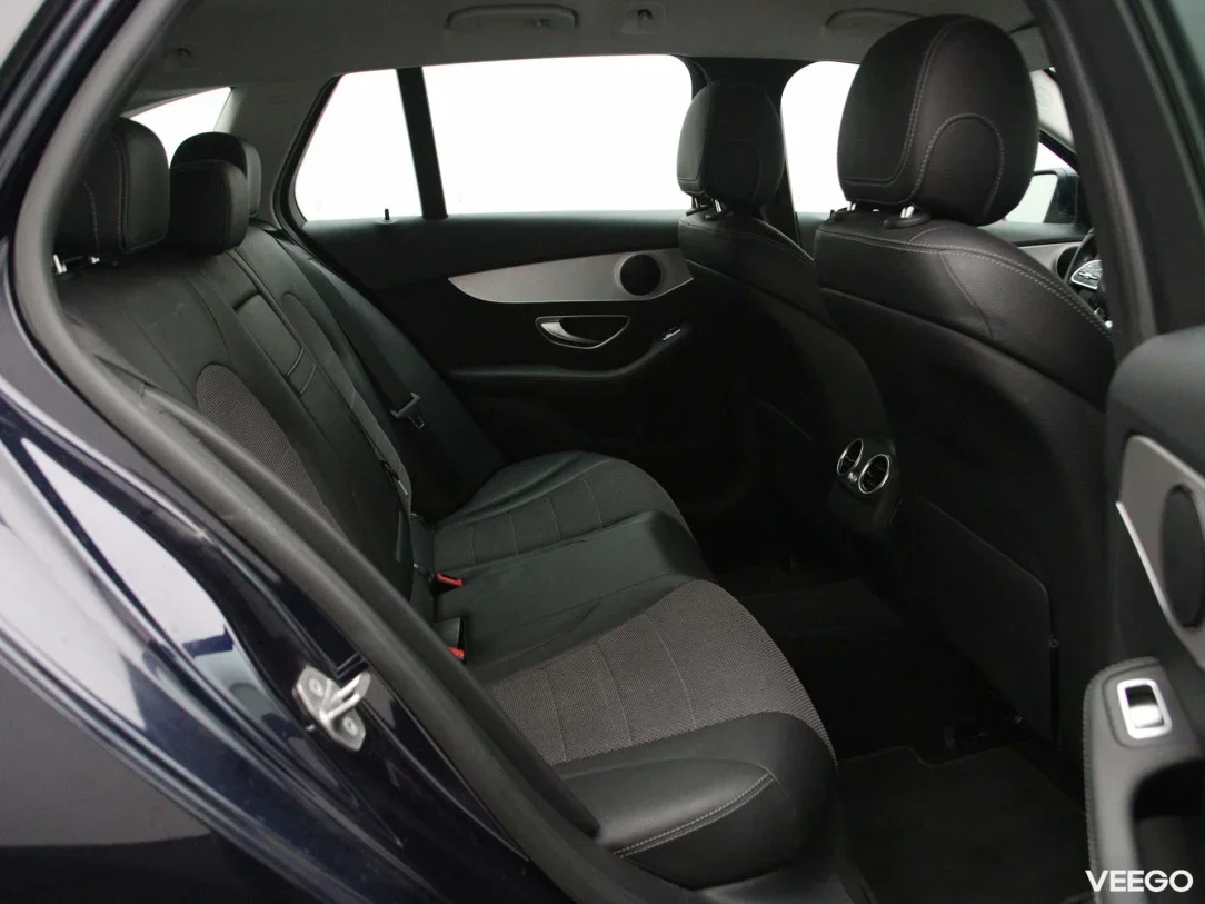 Mercedes-Benz c-200 1.6 118kW