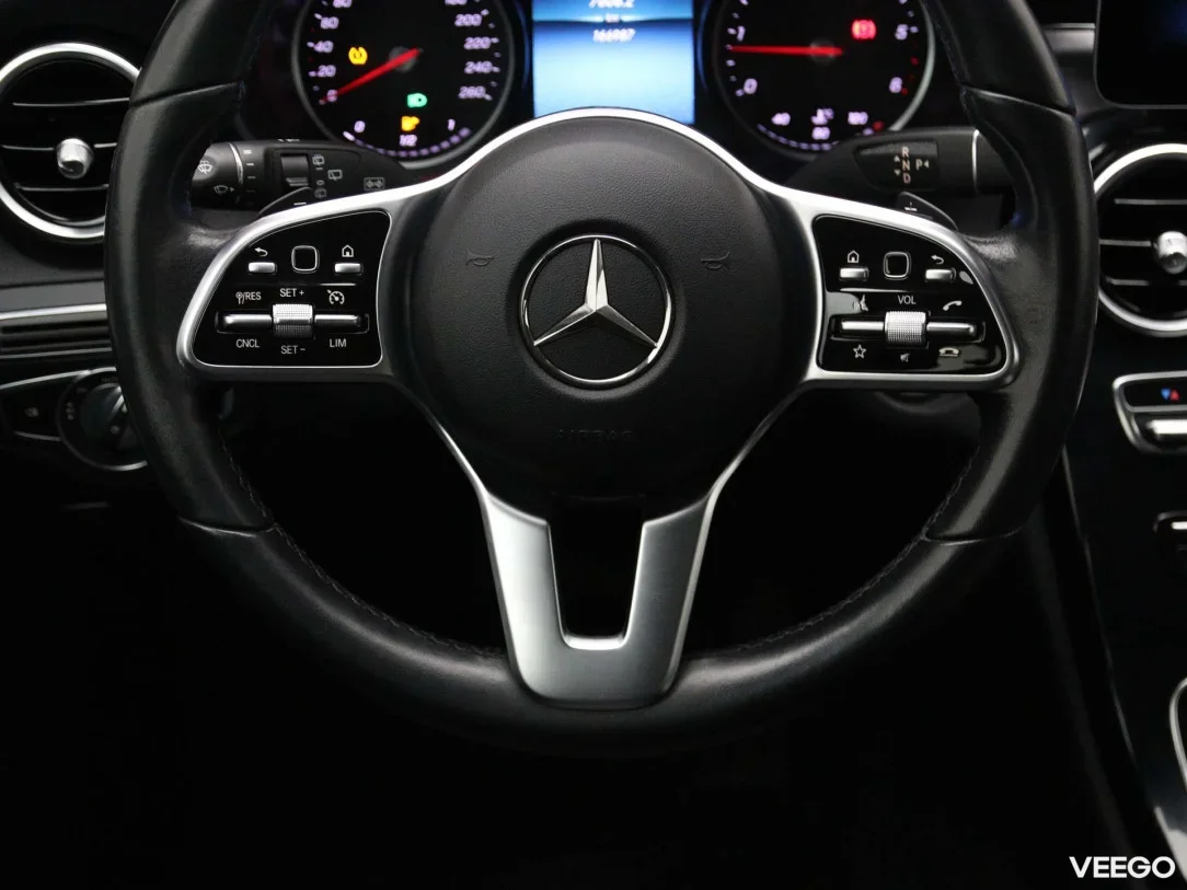 Mercedes-Benz c-200 1.6 118kW