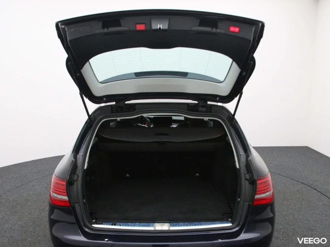 Mercedes-Benz c-200 1.6 118kW