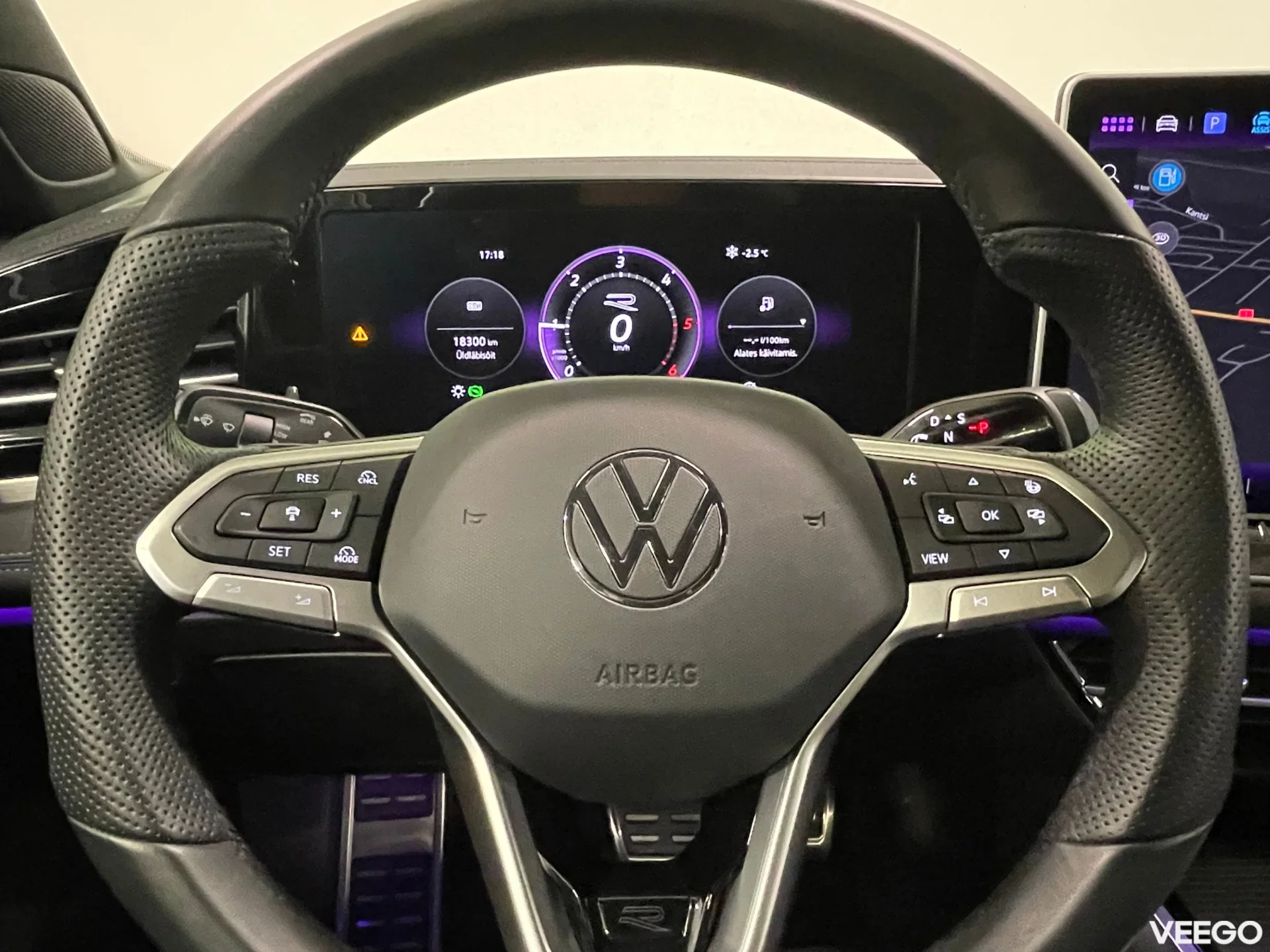 Volkswagen Passat Variant 4Motion R-Line Black Style 142kW