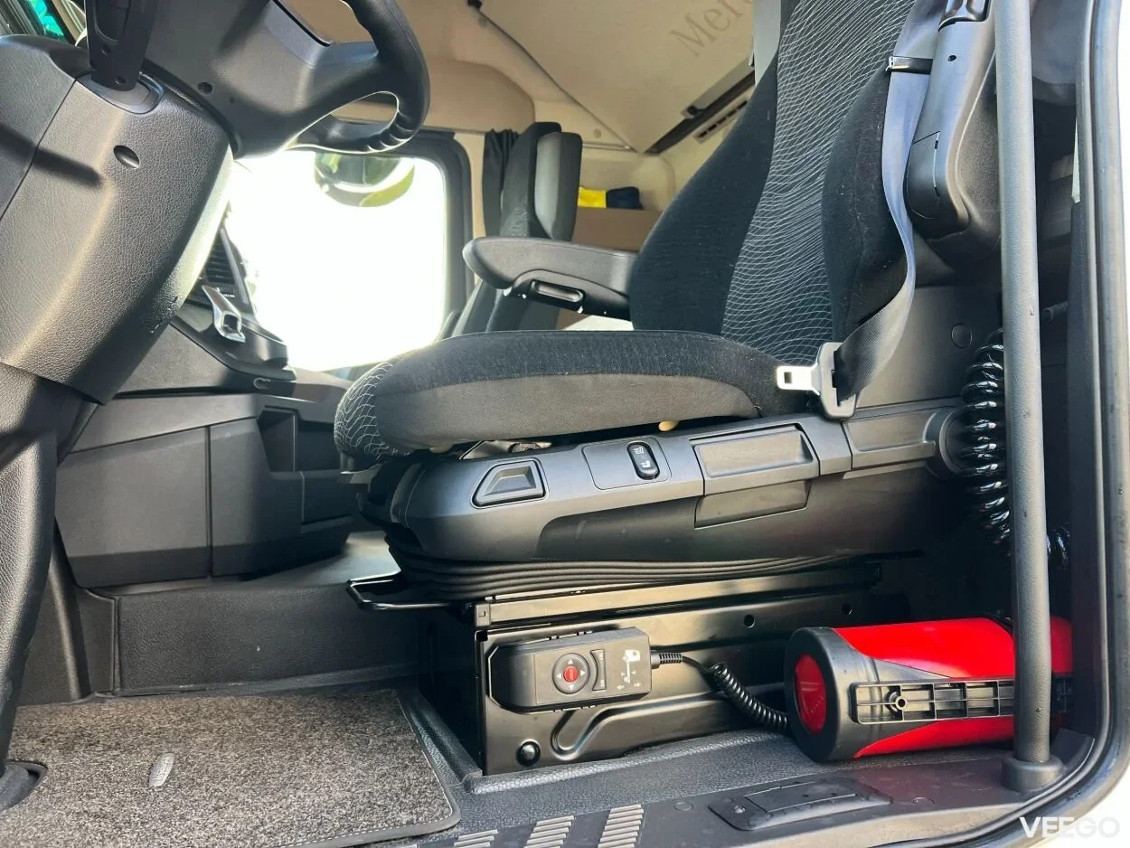 Mercedes-Benz Actros 1845 F 12.8 330kW