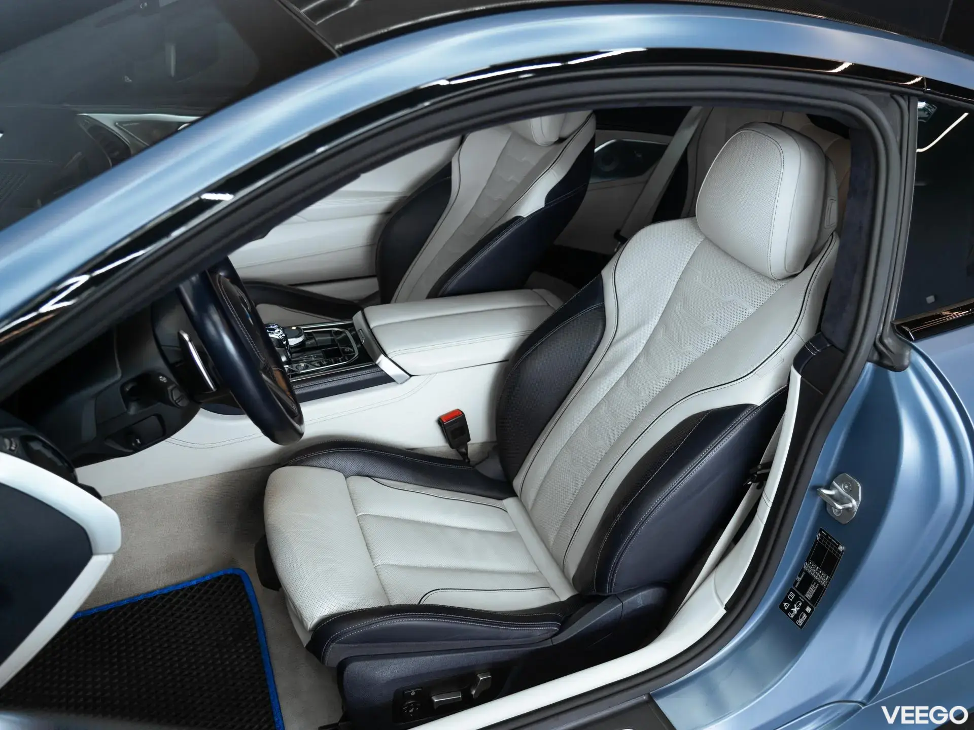 BMW M850 4.4 390kW
