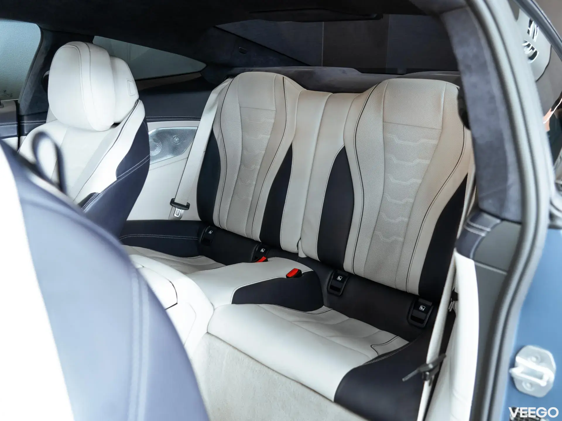 BMW M850 4.4 390kW