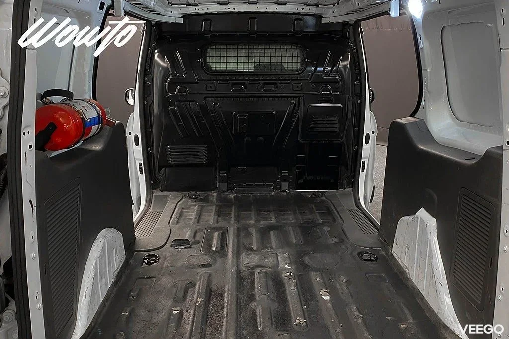 Ford Transit Transit Connect 230 LWB 1.5 Aut 100HK 3-Sits /Moms /4.95% 74kW