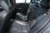 Volvo S60 Cross Country - 2.4 140kW thumbnail