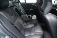 Volvo S60 Cross Country - 2.4 140kW thumbnail