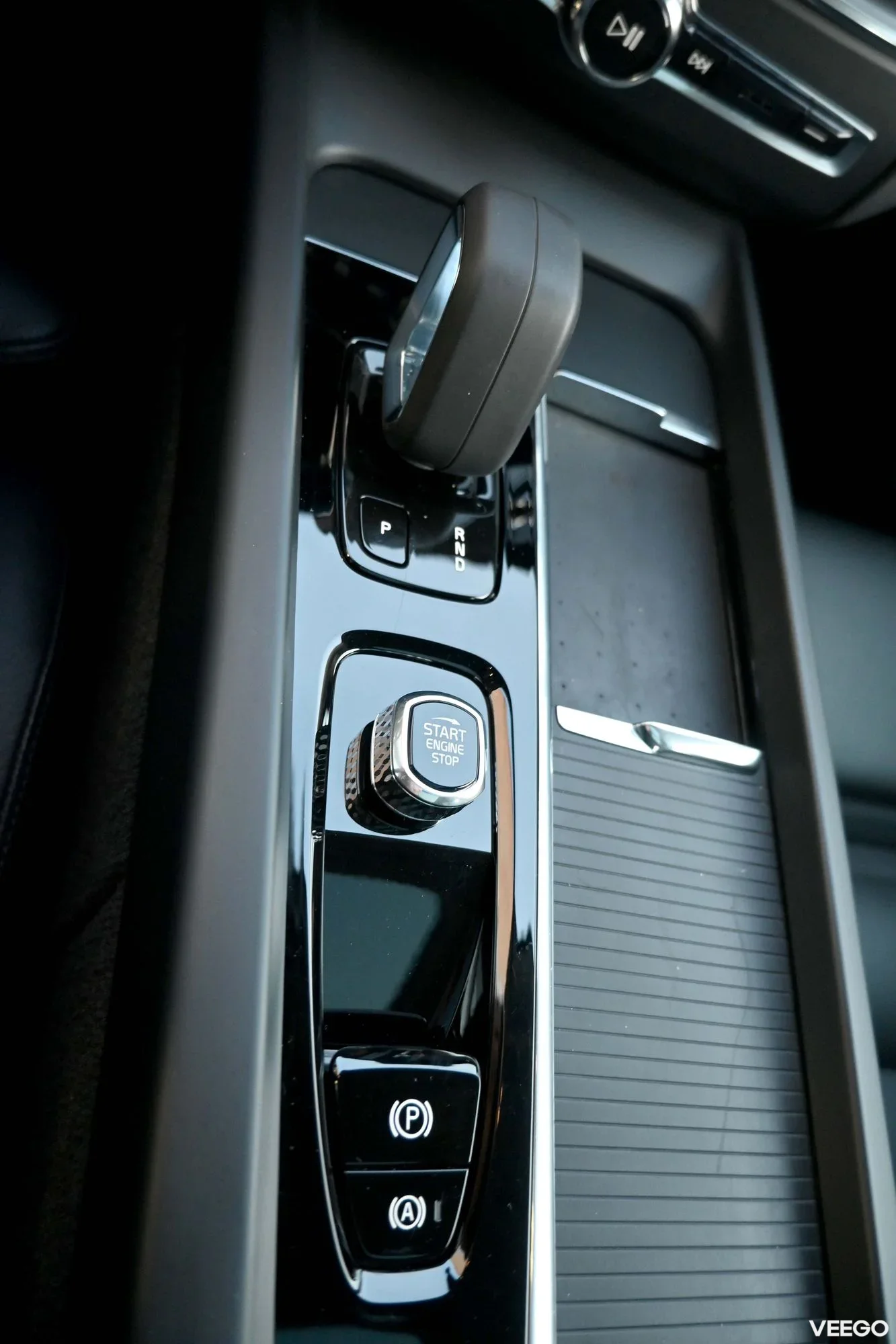 Volvo XC60 AWD H&K INSCRIPTION XENIUM INTELLI SAFE 2 251kW