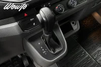 Volkswagen Crafter Crafter 35 2.0TDI 177HK Aut 7-Sits /Racebuss/Moms/4.95% 130kW thumbnail