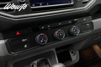 Volkswagen Crafter Crafter 35 2.0TDI 177HK Aut 7-Sits /Racebuss/Moms/4.95% 130kW thumbnail