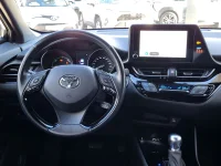 Toyota C-HR 72kW thumbnail
