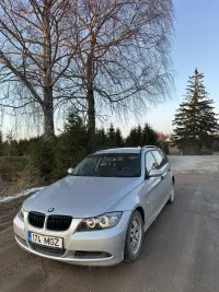 BMW 320 2.0 120kW thumbnail