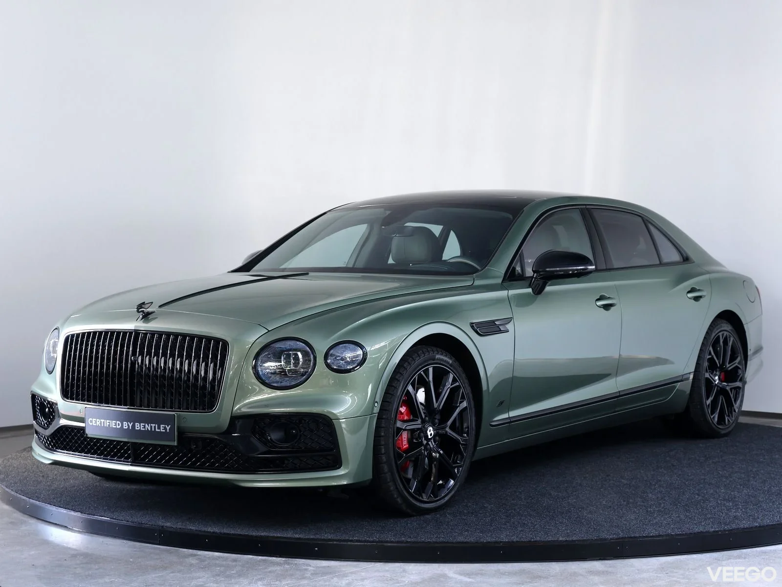 Bentley Flying Spur S HYBRID 306kW