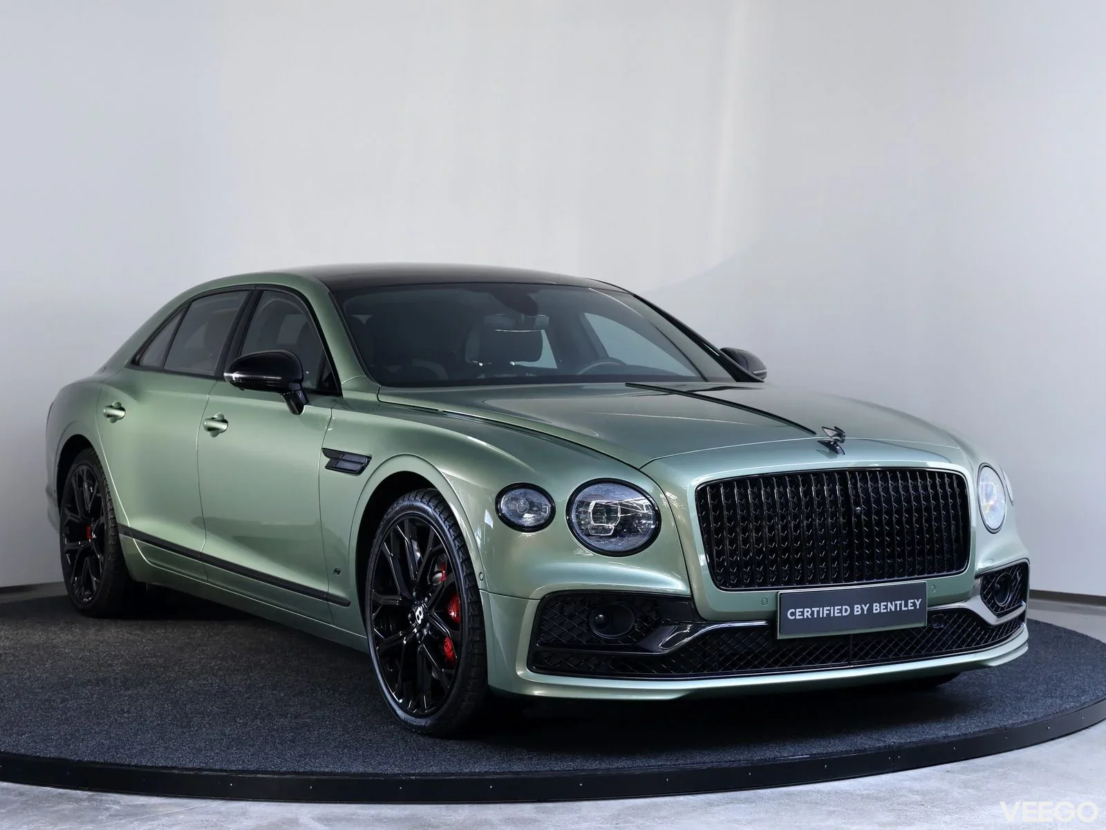 Bentley Flying Spur S HYBRID 306kW