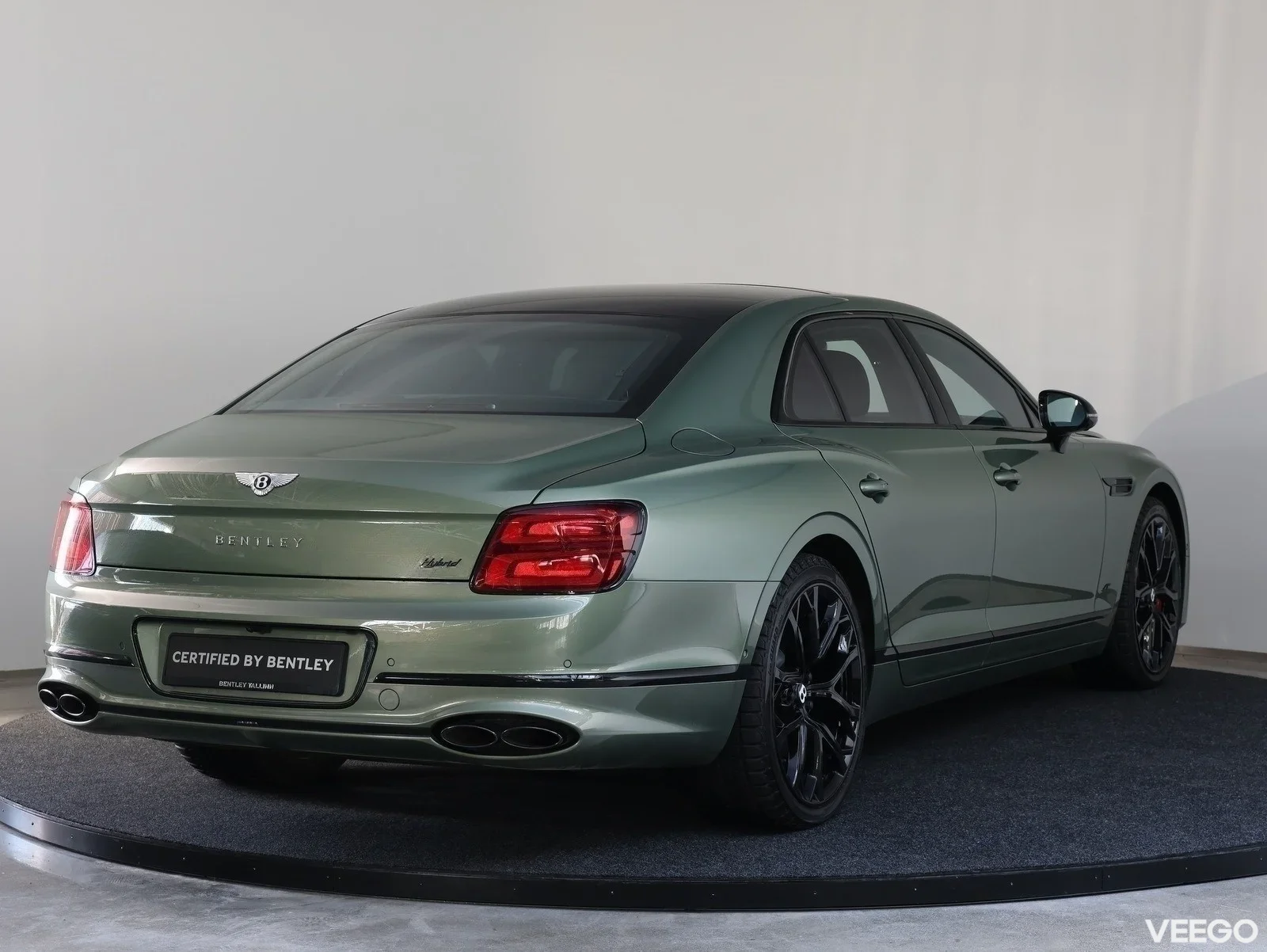 Bentley Flying Spur S HYBRID 306kW