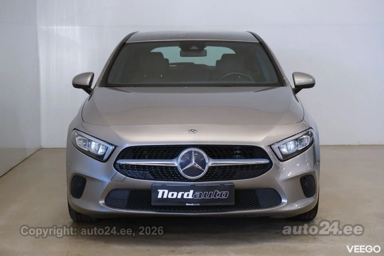 Mercedes-Benz A180 Urban 1.3 100kW