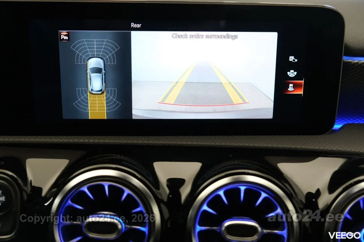 Mercedes-Benz A180 Urban 1.3 100kW