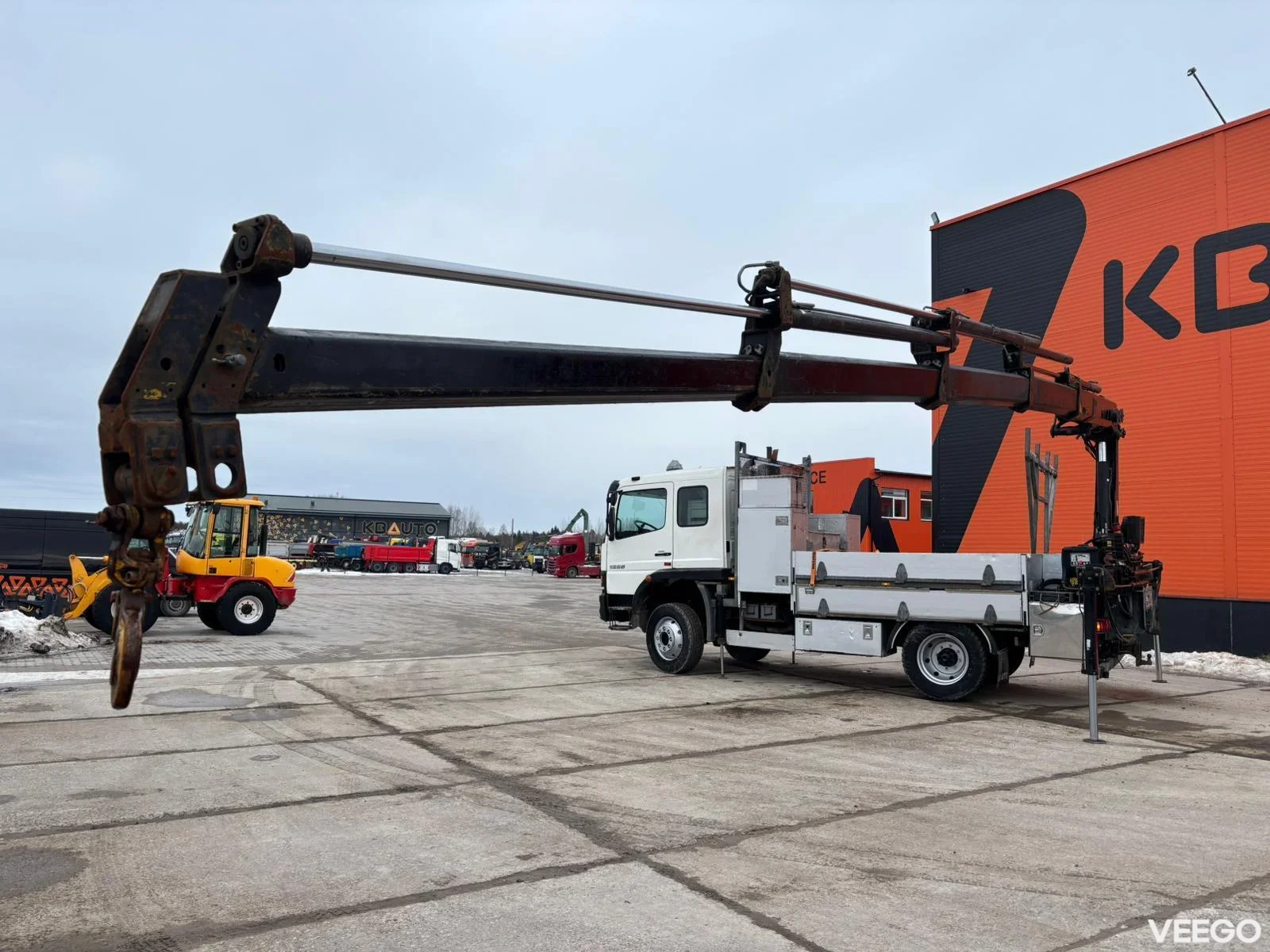 Mercedes-Benz Atego HIAB 088E-4 / PLATFORM L=3544 mm 180kW
